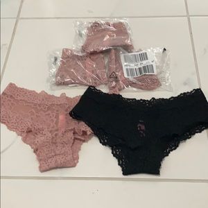 Set 5 NWOT 5 VS PINK extra low rise cheekster (5)